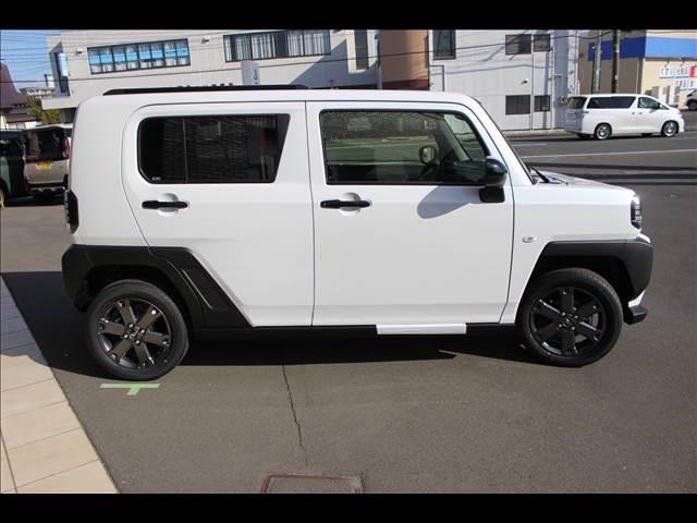 タフト Ｇ　ダーククロムベンチャー　届出済未使用車（9枚目）