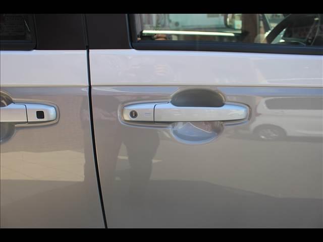 ムーヴキャンバス ストライプス　Ｘ　届出済未使用車（30枚目）