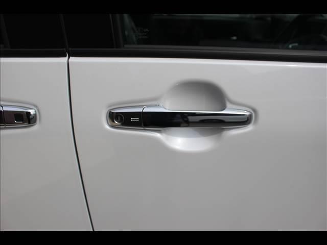 タント カスタムＸ　４ＷＤ　届出済未使用車（29枚目）