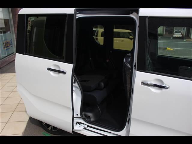 タント カスタムＸ　４ＷＤ　届出済未使用車（31枚目）