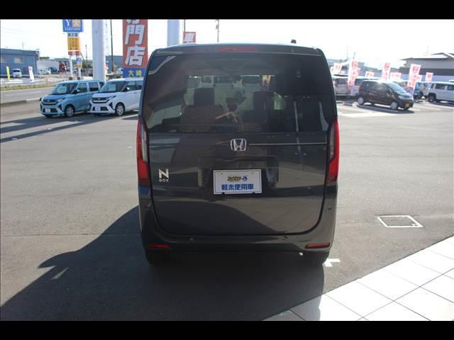N-BOX N-BOX 届出済未使用車(8枚目)