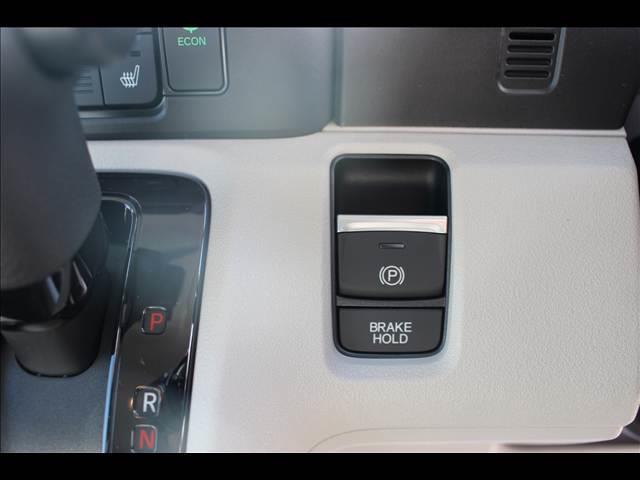 N-BOX N-BOX 届出済未使用車(17枚目)