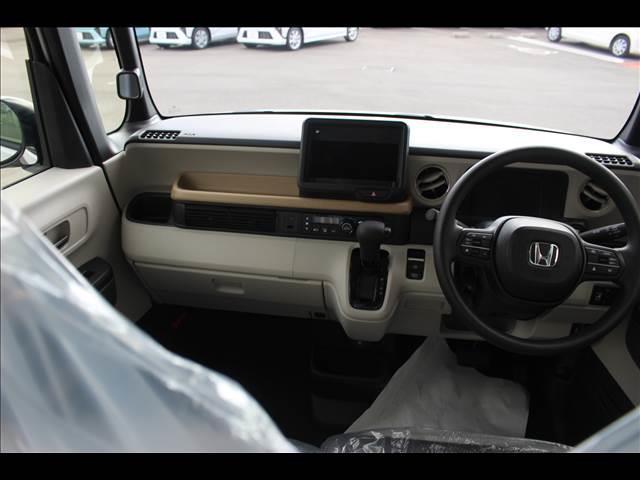N-BOX ベースグレード 届出済未使用車(10枚目)