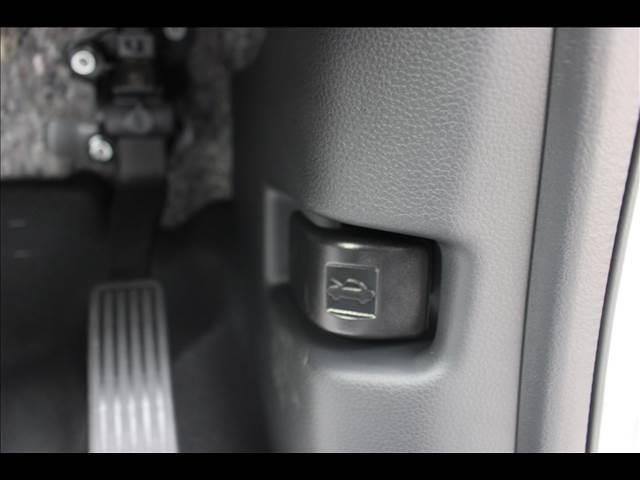 N-BOX ベースグレード 届出済未使用車(39枚目)