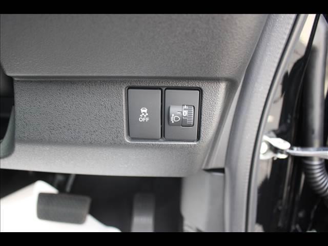 N-BOXカスタム ベースグレード 届出済未使用車(35枚目)
