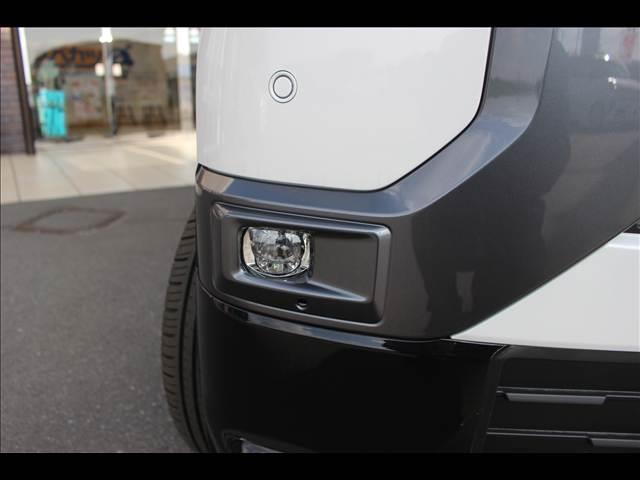 デリカミニ Ｔ　プレミアム　リミテッドエディション　届出済未使用車（6枚目）