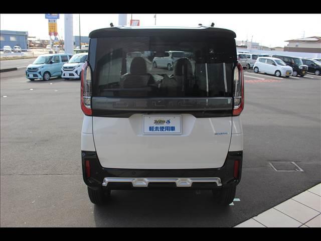デリカミニ Ｔ　プレミアム　リミテッドエディション　届出済未使用車（7枚目）