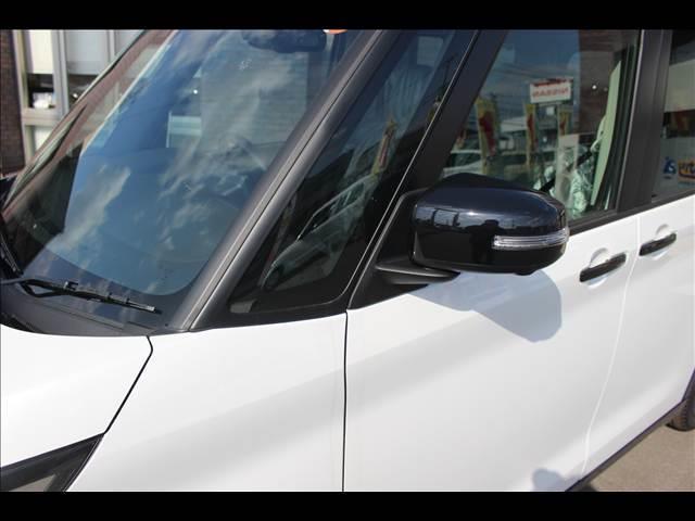 デリカミニ Ｔ　プレミアム　リミテッドエディション　届出済未使用車（23枚目）