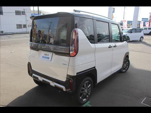 デリカミニ Ｔ　プレミアム　リミテッドエディション　届出済未使用車（27枚目）