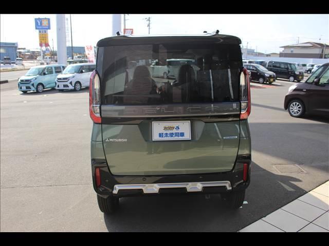 デリカミニ Ｔ　プレミアム　リミテッドエディション　届出済未使用車（7枚目）