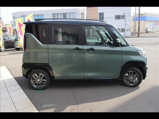 デリカミニ Ｔ　プレミアム　リミテッドエディション　届出済未使用車（29枚目）