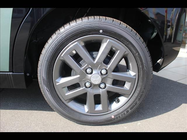 デリカミニ Ｔ　プレミアム　リミテッドエディション　届出済未使用車（32枚目）