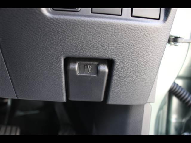 デリカミニ Ｔ　プレミアム　リミテッドエディション　届出済未使用車（40枚目）