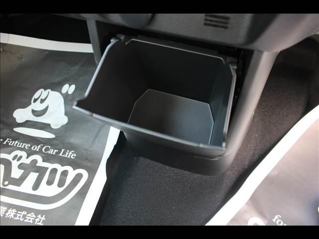 デリカミニ Ｔ　プレミアム　リミテッドエディション　届出済未使用車（44枚目）
