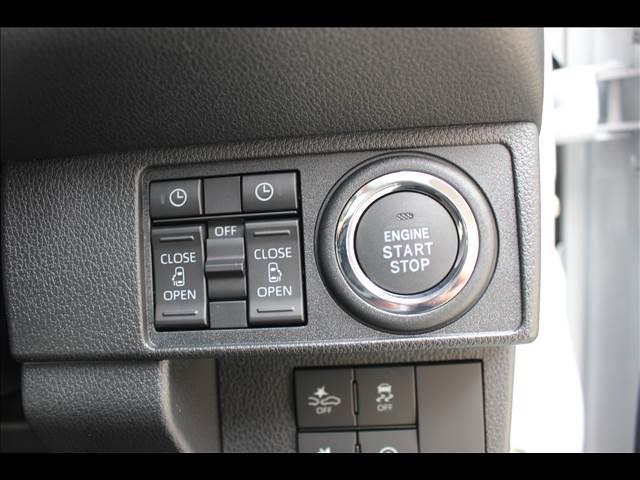 ムーヴキャンバス ストライプスＧ　届出済未使用車（12枚目）