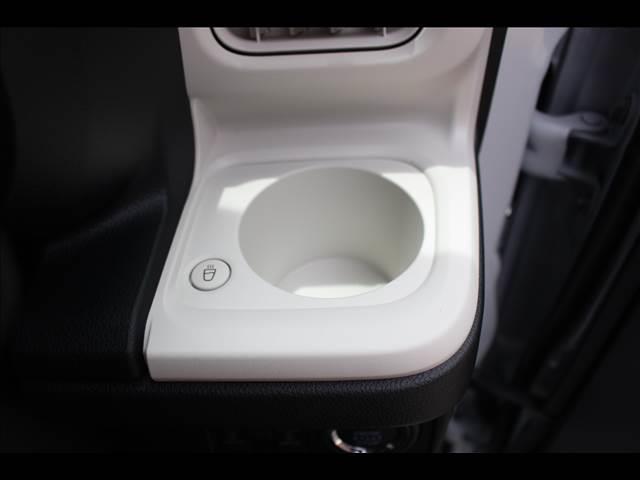 ムーヴキャンバス ストライプスＧ　届出済未使用車（31枚目）