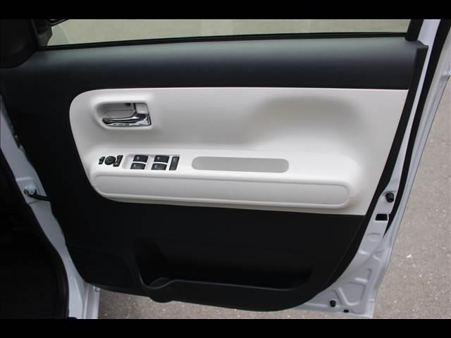 ムーヴキャンバス ストライプスＧ　届出済未使用車（9枚目）