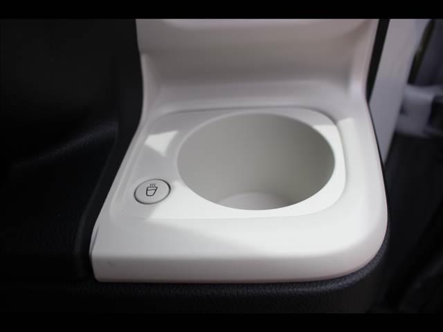 ムーヴキャンバス ストライプスＧ　届出済未使用車（31枚目）