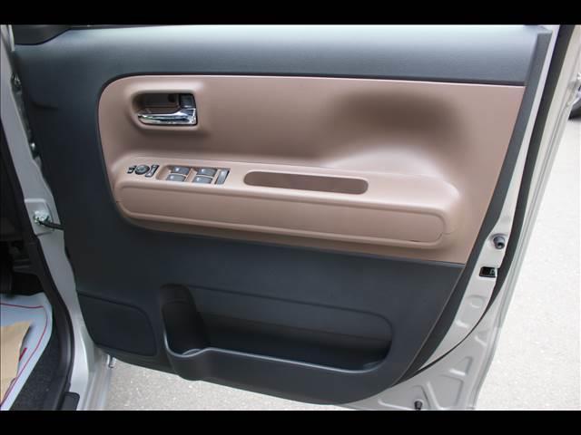 ムーヴキャンバス セオリーＧ　届出済未使用車（10枚目）