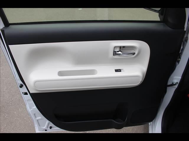 ムーヴキャンバス ストライプスＧ　届出済未使用車（27枚目）