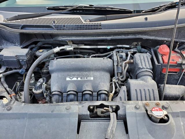 AU 4WD CVT 社外アルミ 純正CD・MD ETC(32枚目)