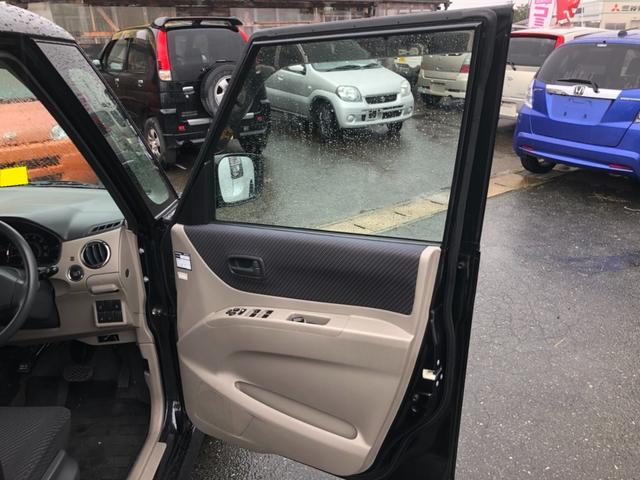 T 4WD プッシュスタート オートエアコン シートヒーター スマートキー フォグランプ ウィンカーミラー アルミホイール 両側パワースライドドア(20枚目)