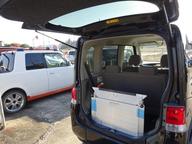 タント スローパー 福祉車両 リアシート付 車イス1台固定 キーレスエントリー 左側スライドドア CDプレーヤー ベンチシート 運転席助手席エアバック(14枚目)