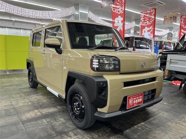 タフト Ｘ　４ＷＤ　届出済未使用車　スマートキー　アイドリングストップ　衝突被害軽減システム　衝突安全ボディ　盗難防止システム　クリアランスソナー　シートヒーター　レーンアシスト　ＬＥＤヘッドランプ　サンルーフ（4枚目）