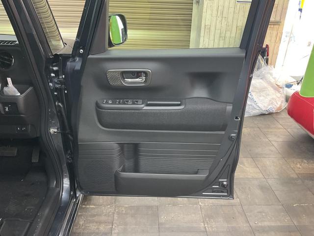 Ｎ－ＢＯＸカスタム ベースグレード　４ＷＤ　届出済未使用車　スマートキー　アイドリングストップ　衝突被害軽減システム　盗難防止システム　クリアランスソナー　シートヒーター　バックカメラ　サイドカメラ　ＬＥＤヘッドランプ　レーンアシスト（45枚目）