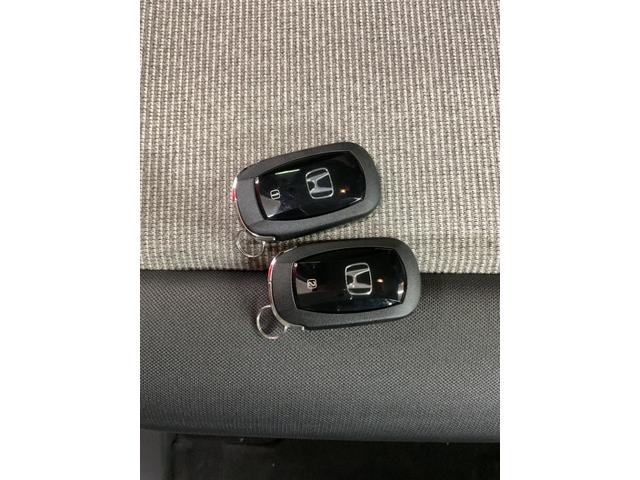 Ｎ－ＢＯＸ ベースグレード　４ＷＤ　届出済未使用車　スマートキー　アイドリングストップ　衝突被害軽減システム　衝突安全ボディ　盗難防止システム　クリアランスソナー　シートヒーター　ＬＥＤヘッドランプ　サイドカメラ　バックカメラ（58枚目）