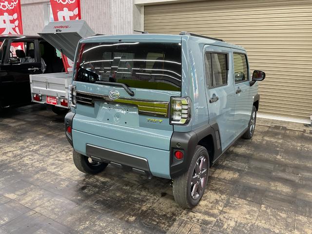 タフト Ｇ　ダーククロムベンチャー　４ＷＤ　運転席・助手席エアーバック　ＡＢＳ　ＥＳＣ　盗難防止システム　衝突被害軽減システム　衝突安全ボディ　アイドリングストップ　クリアランスソナー（12枚目）