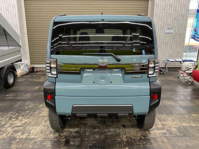 タフト Ｇ　ダーククロムベンチャー　４ＷＤ　運転席・助手席エアーバック　ＡＢＳ　ＥＳＣ　盗難防止システム　衝突被害軽減システム　衝突安全ボディ　アイドリングストップ　クリアランスソナー（15枚目）