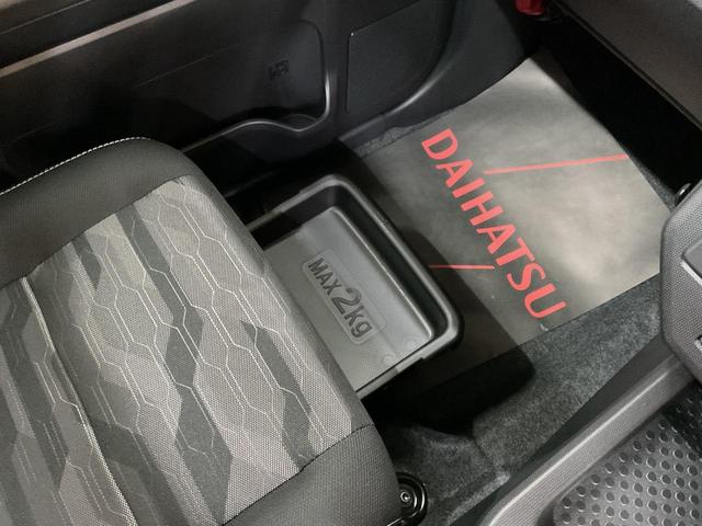 タフト Ｇ　ダーククロムベンチャー　４ＷＤ　運転席・助手席エアーバック　ＡＢＳ　ＥＳＣ　盗難防止システム　衝突被害軽減システム　衝突安全ボディ　アイドリングストップ　クリアランスソナー（65枚目）