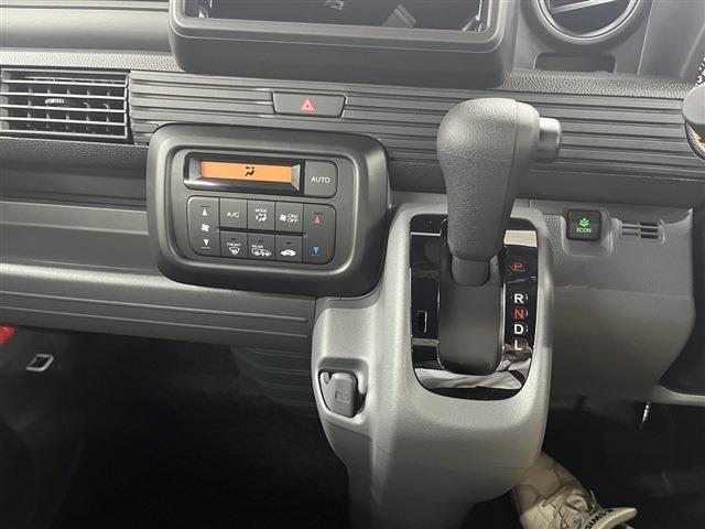 Ｎ－ＶＡＮ 　４ＷＤ　届出済未使用車　スマートキー　アイドリングストップ　衝突被害軽減システム　衝突安全ボディ　盗難防止システム　クリアランスソナー　シートヒーター（41枚目）