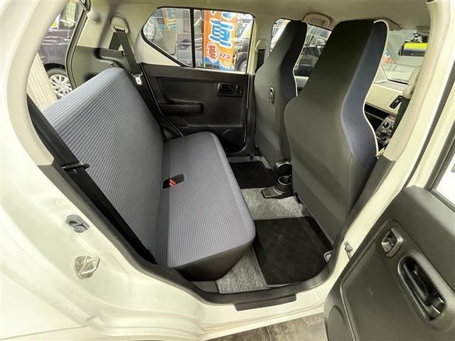 アルト Ｌ　４ＷＤ　スマートキー　アイドリングストップ　衝突被害軽減システム　衝突安全ボディ　盗難防止システム　クリアランスソナー　シートヒーター（25枚目）