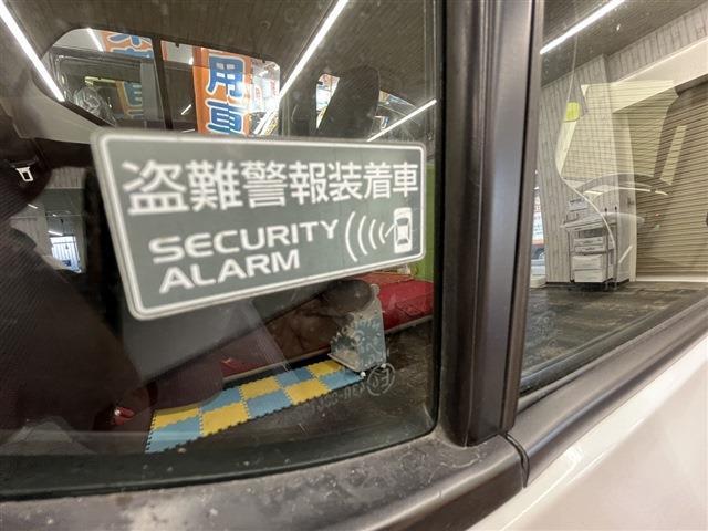 アルト Ｌ　４ＷＤ　スマートキー　アイドリングストップ　衝突被害軽減システム　衝突安全ボディ　盗難防止システム　クリアランスソナー　シートヒーター（28枚目）