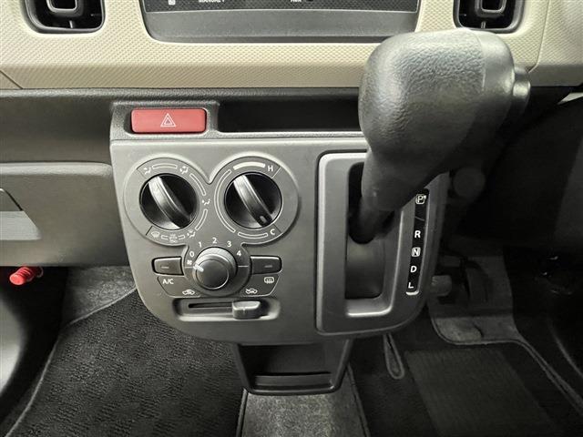 アルト Ｌ　４ＷＤ　スマートキー　アイドリングストップ　衝突被害軽減システム　衝突安全ボディ　盗難防止システム　クリアランスソナー　シートヒーター（36枚目）