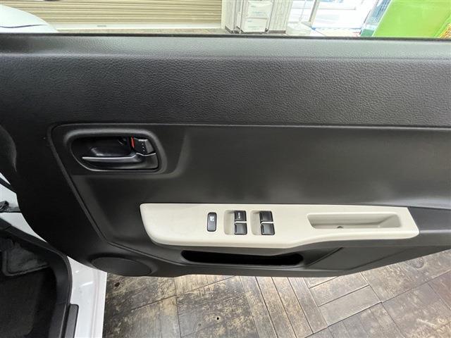 アルト Ｌ　４ＷＤ　スマートキー　アイドリングストップ　衝突被害軽減システム　衝突安全ボディ　盗難防止システム　クリアランスソナー　シートヒーター（40枚目）