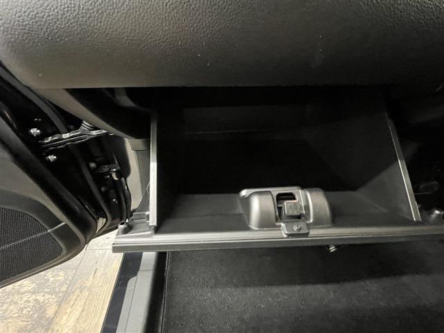 ワゴンＲ ハイブリッドＦＸ　４ＷＤ　キーレスエントリー　アイドリングストップ　衝突安全ボディ　盗難防止システム　クリアランスソナー　シートヒーター　ハイブリッド（30枚目）