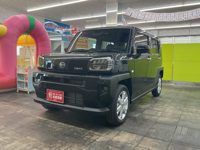 タフト Ｇ　４ＷＤ　届出済未使用車　スマートキー　アイドリングストップ　衝突被害軽減システム　衝突安全ボディ　盗難防止システム　クリアランスソナー　シートヒーター　バックカメラ　ｌＥＤヘッドランプ　サンルーフ（3枚目）