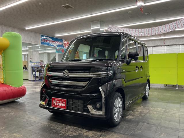 スペーシアカスタム ハイブリッドＧＳ　４ＷＤ　届出済未使用車　スマートキー　アイドリングストップ　衝突被害軽減システム　衝突安全ボディ　盗難防止システム　クリアランスソナー　シートヒーター　助手席側パワースライド（2枚目）