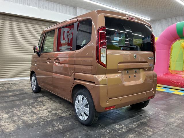スペーシア ハイブリッドＧ　４ＷＤ　届出済未使用車　スマートキー　アイドリングストップ　衝突被害軽減システム　衝突安全ボディ　盗難防止システム　クリアランスソナー　シートヒーター（6枚目）