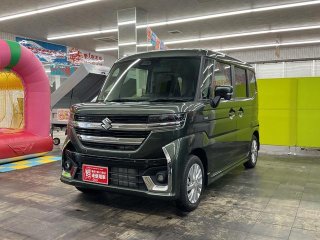 スペーシアカスタム ハイブリッドＧＳ　４ＷＤ　届出済未使用車　両側スライドドア　片側パワースライドドア　衝突被害軽減システム　盗難防止システム　衝突安全ボディ　クリアランスソナー　シートヒーター（2枚目）