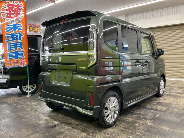 スペーシアカスタム ハイブリッドＧＳ　４ＷＤ　届出済未使用車　両側スライドドア　片側パワースライドドア　衝突被害軽減システム　盗難防止システム　衝突安全ボディ　クリアランスソナー　シートヒーター（7枚目）