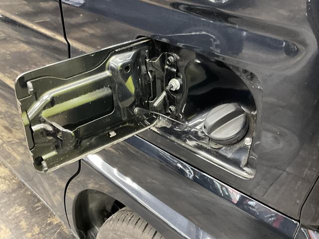 スペーシア ハイブリッドＧ　４ＷＤ　運転席・助手席エアーバック　ＡＢＳ　ＥＳＣ　盗難防止システム　衝突被害軽減システム　衝突安全ボディ　アイドリングストップ　クリアランスソナー（27枚目）