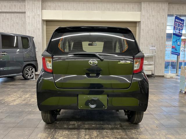 ミライース Ｌ　４ＷＤ　届出済未使用車　スマートキー　アイドリングストップ　衝突被害軽減システム　衝突安全ボディ　盗難防止システム　クリアランスソナー　シートヒーター（8枚目）