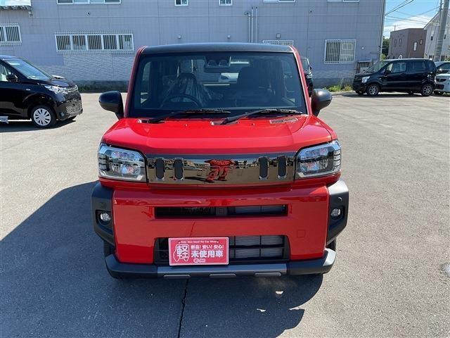 タフト Ｇ　ダーククロムベンチャー　４ＷＤ　届出済未使用車　衝突被害軽減システム　盗難防止システム　衝突安全ボディ　クリアランスソナー　シートヒーター　サンルーフ　電動パーキングブレーキ（5枚目）