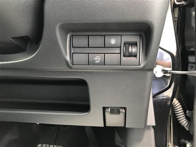 デイズ ハイウェイスター　Ｘ　４ＷＤ　運転席・助手席エアーバック　ＡＢＳ　ＥＳＣ　盗難防止システム　衝突被害軽減システム　衝突安全ボディ　アイドリングストップ　クリアランスソナー（20枚目）