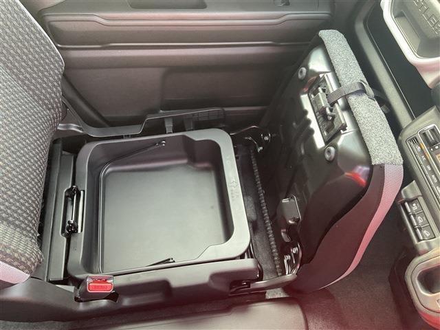 ハスラー ハイブリッドＧ　４ＷＤ　届出済未使用車　スマートキー　アイドリングストップ　衝突被害軽減システム　衝突安全ボディ　盗難防止システム　クリアランスソナー　シートヒーター　レーンアシスト（44枚目）