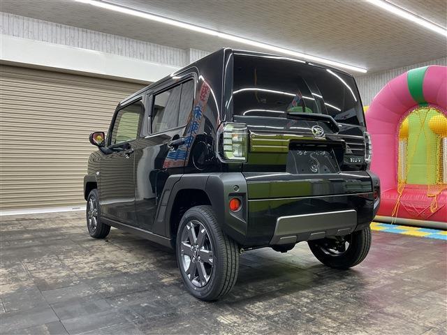 タフト Ｇ　ダーククロムベンチャー　４ＷＤ　届出済未使用車　スマートキー　アイドリングストップ　衝突被害軽減システム　衝突安全ボディ　盗難防止システム　クリアランスソナー　シートヒーター　サンルーフ　ＬＥＤヘッドランプ　バックカメラ（9枚目）